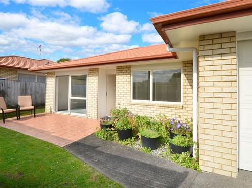 6B Doment Crescent, Orewa