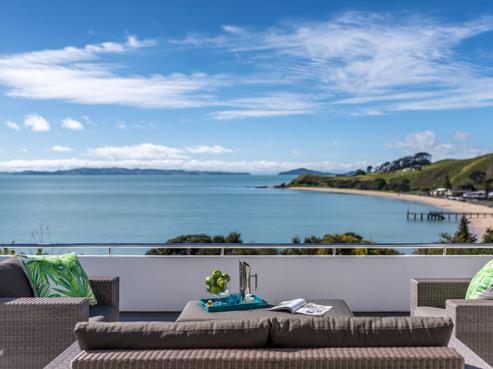 16 Sea View Terrace, Maraetai