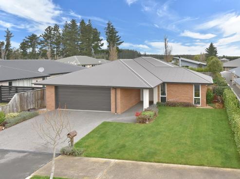 7 Manuka Street, Pegasus