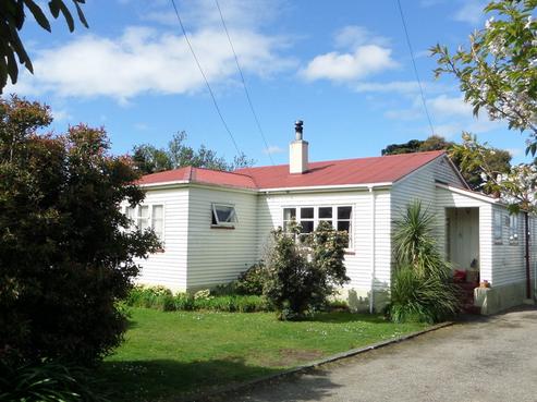 6 Birdwood Street, Featherston