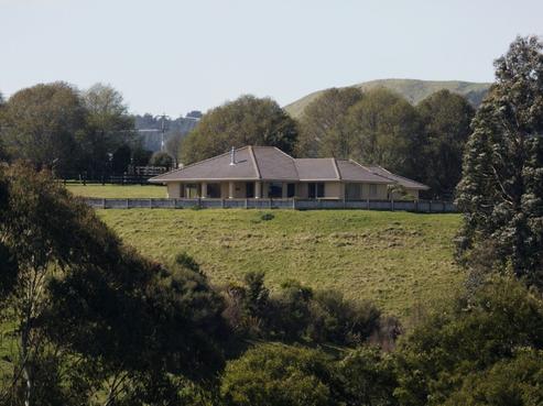 152 Hitiri Road, Kinloch