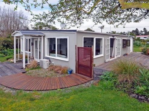 15 Muri Street, Aramoana