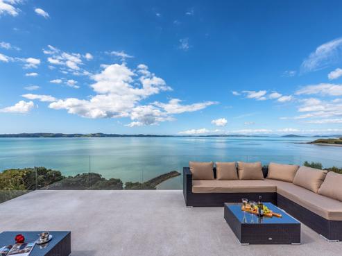 27 Te Pene Road, Maraetai