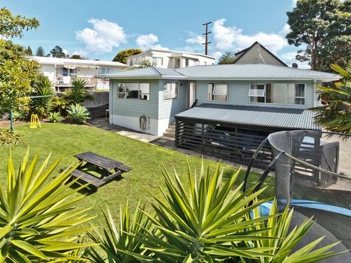 9 Tawavale Crescent, Totara Vale