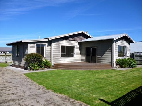 6 Fox Street, Opunake