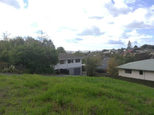 13A Surrey Road, Richmond