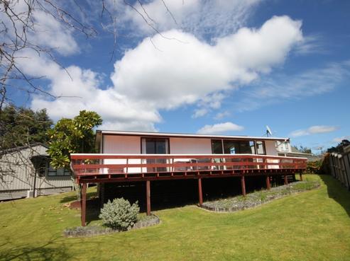 15 Parsons Dell, Pauanui