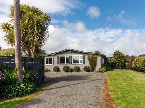 14 Kuku Street, Tangimoana