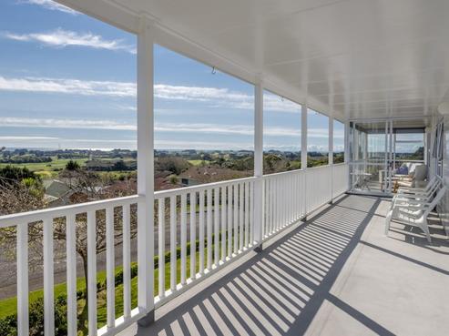 21 Amokura Street, Waikanae