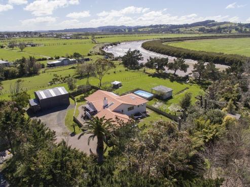 38 Parkhurst Road, Helensville