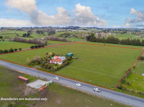 1306 Dairy Flat Highway, Dairy Flat