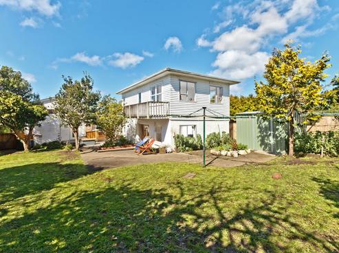 52 Williamson Avenue, Belmont