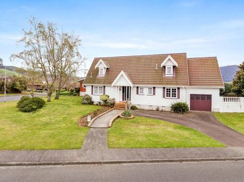 38 Pegasus Drive, Sunnybrook