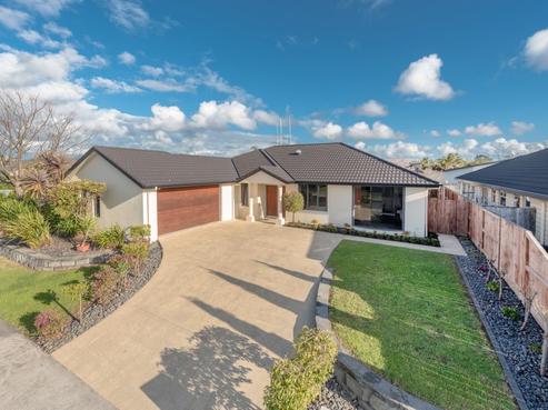 8 Margrain Close, Huntington