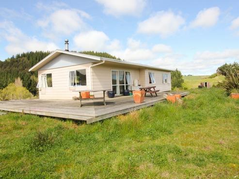 80 Kaukatea Valley Road, Okoia