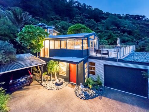 222 Motutara Road, Muriwai
