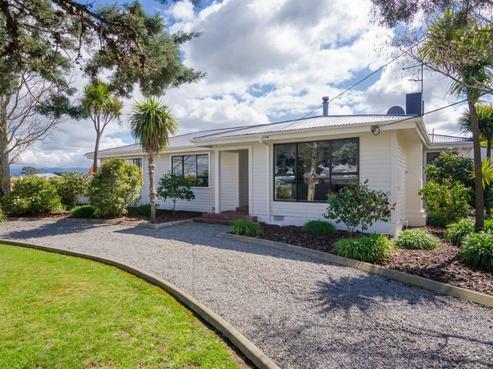 30 Solway Crescent, Solway