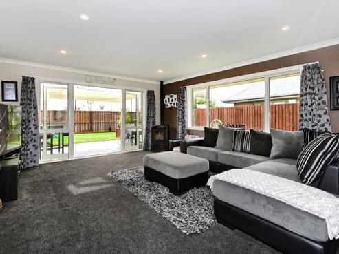 50 Overbury Crescent, Rolleston