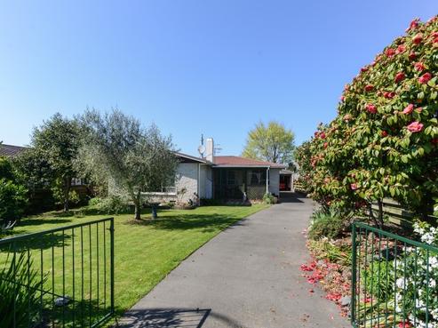 1015 Tomoana Road, Mahora