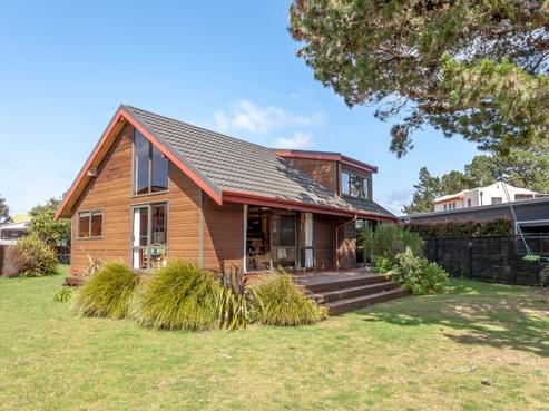 47 Dunlop Drive, Pauanui