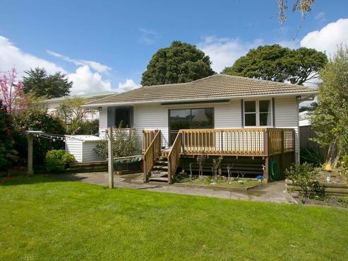 1011 High Street, Avalon