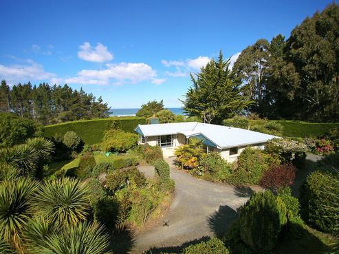 58 Taieri Mouth Road, Brighton