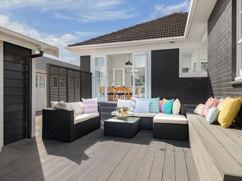 12 Charleston Avenue, Boulcott