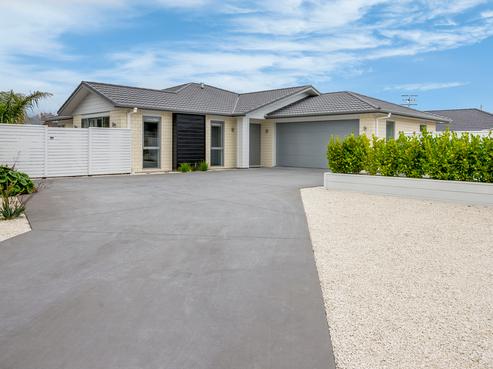 45 San Priamo Place, Paraparaumu Beach