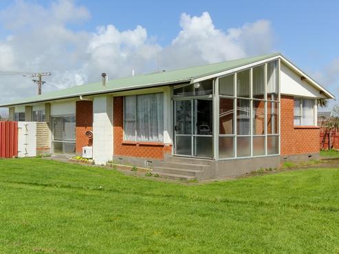 61 Mouatt Street, Waitara