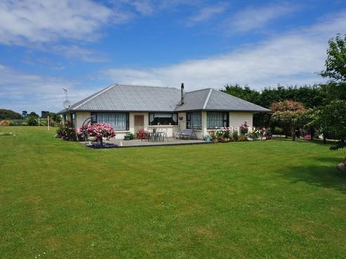 361 Stirrat Street, Tisbury