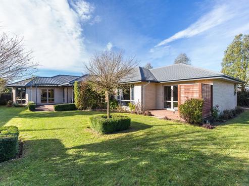 25 Overbury Crescent, Rolleston