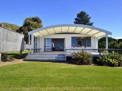 179 Mahia East Coast Road, Mahia