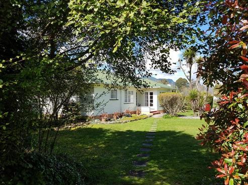 1 Hampden Street, Murchison