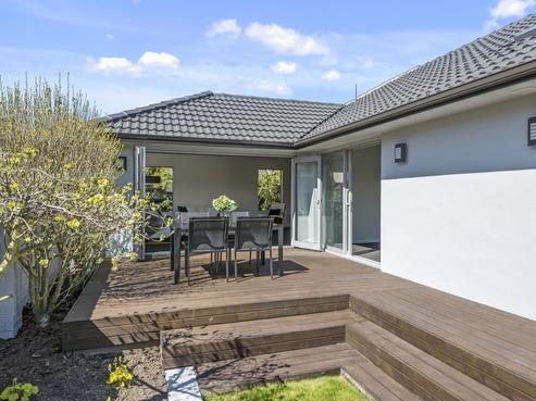 32 Gleneagles Terrace, Ilam