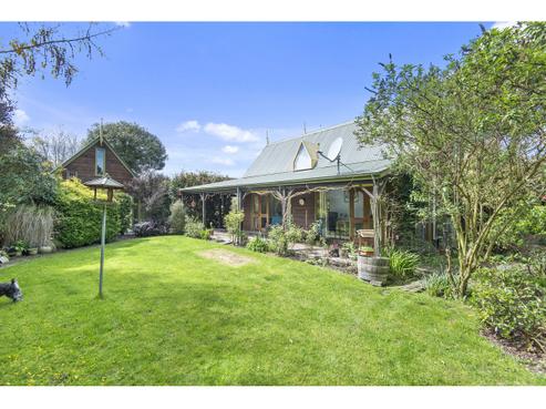 7 Annell Place, Burnside
