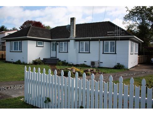 42 Weaver Street, Whau Valley