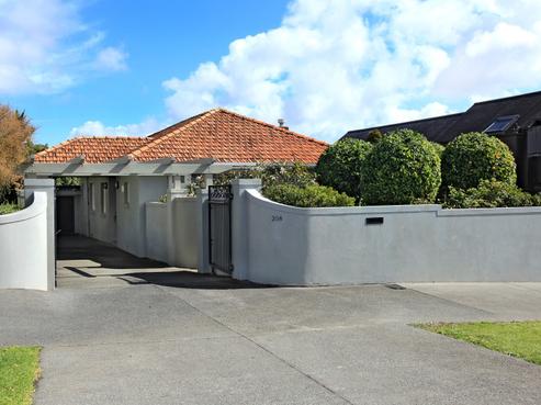 208 Garnet Road, Westmere