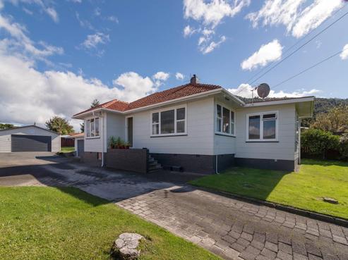 24 Roosevelt Road, Western Heights