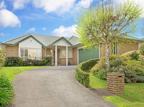 130 Golfland Drive, Golflands
