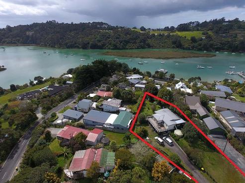 2 Stillwater Crescent, Stillwater