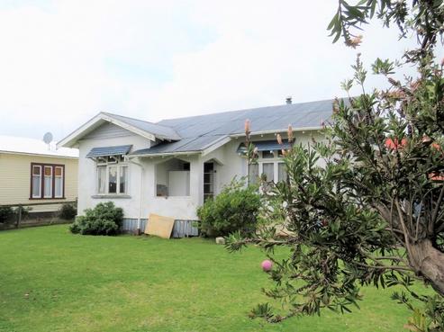 63 Swinburn Street, Dannevirke