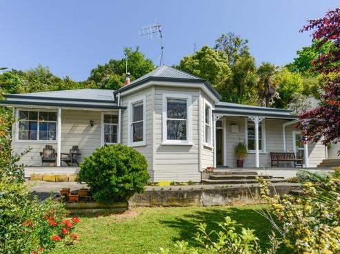 10 Paradise Road, Napier South