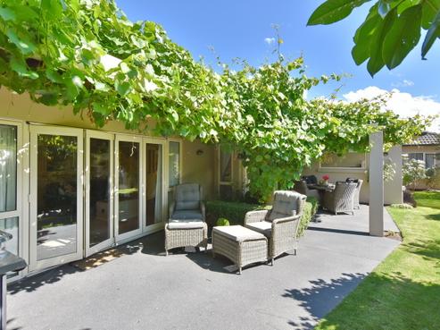 34 Woodhurst Drive, Casebrook