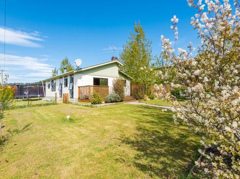 69 Hopkins Street, Luggate