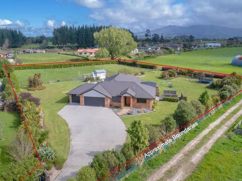 2/1295 Kakaramea Road, Ngahinapouri