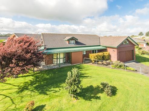 8 Holdsworth Drive, Otamatea