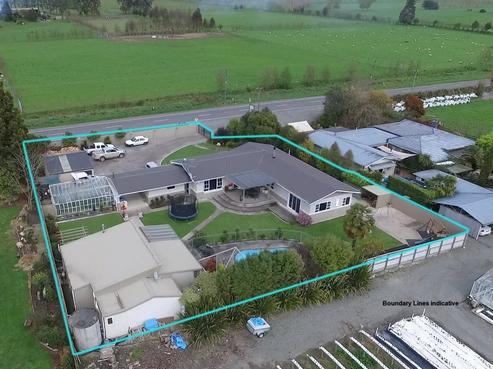 382 Moutere Highway, Redwood Valley
