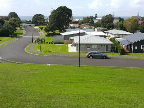 26 Dolphin Drive, Whiritoa