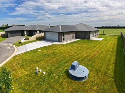 8 William Hyde Place, Darfield