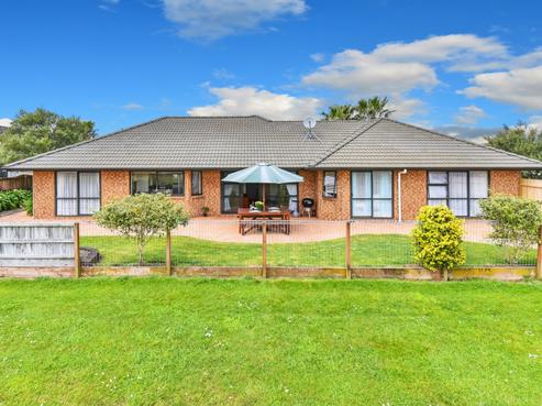 25 Castlehill Court, Wattle Downs